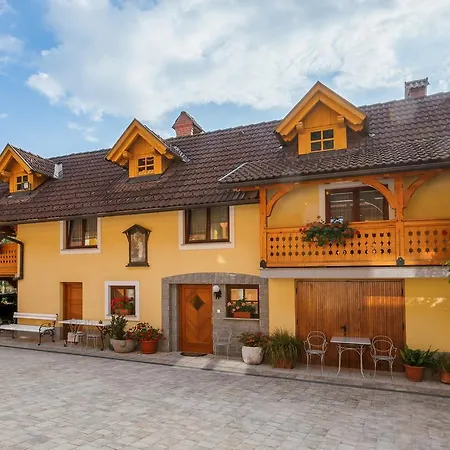 Ledrar Gostinjska kuća