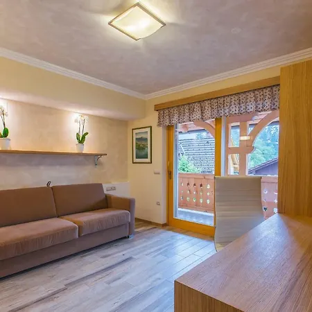 Ledrar Gostinjska kuća 3*