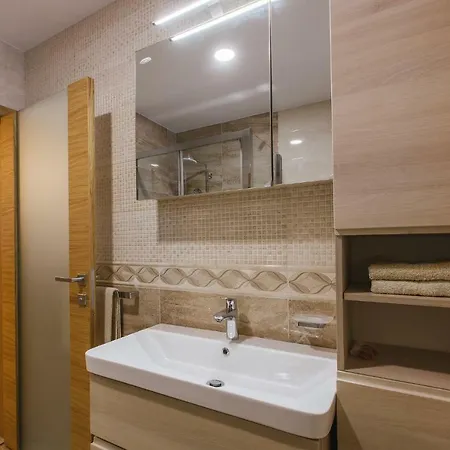 Gostinjska kuća Ledrar Bled