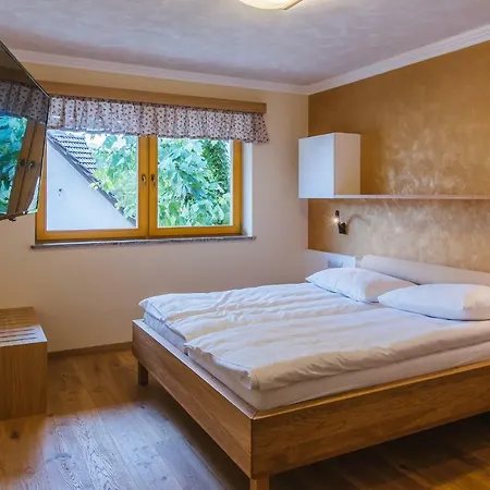 Ledrar Gostinjska kuća