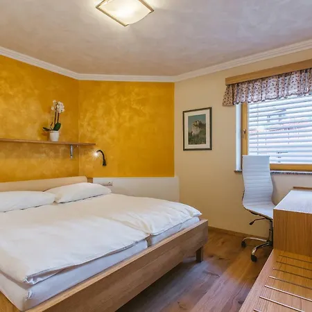 Ledrar Gostinjska kuća 3*