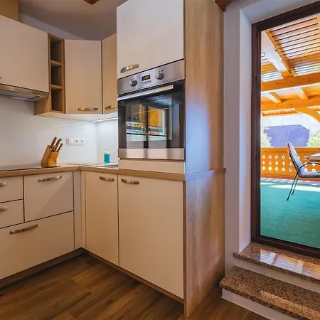 Gostinjska kuća Ledrar