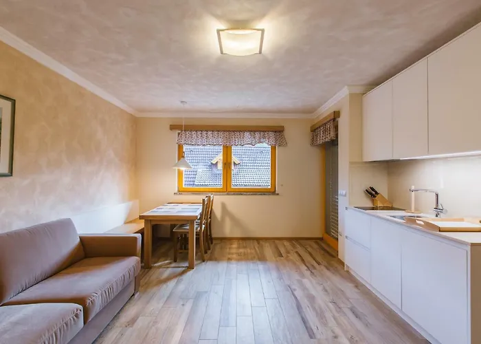 Ledrar بيت ضيافة بليد