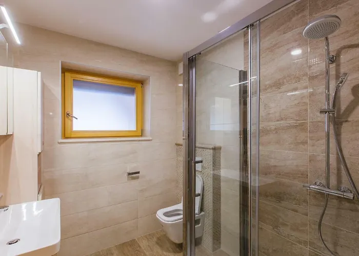 بيت ضيافة Ledrar 3*