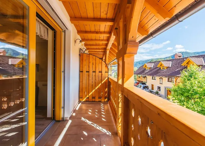 بيت ضيافة Ledrar