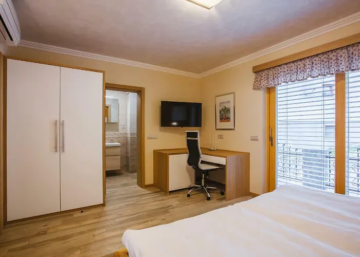 Ledrar بيت ضيافة 3*