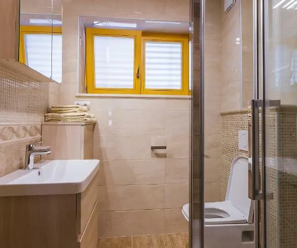 Ledrar بيت ضيافة