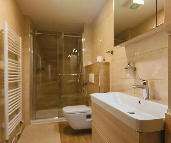 Ledrar بيت ضيافة بليد