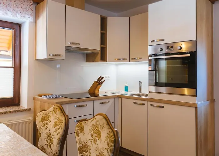 Ledrar بيت ضيافة