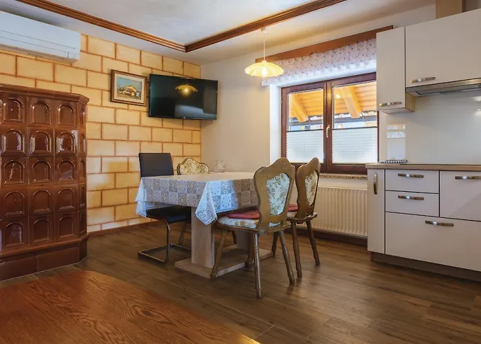 بيت ضيافة Ledrar